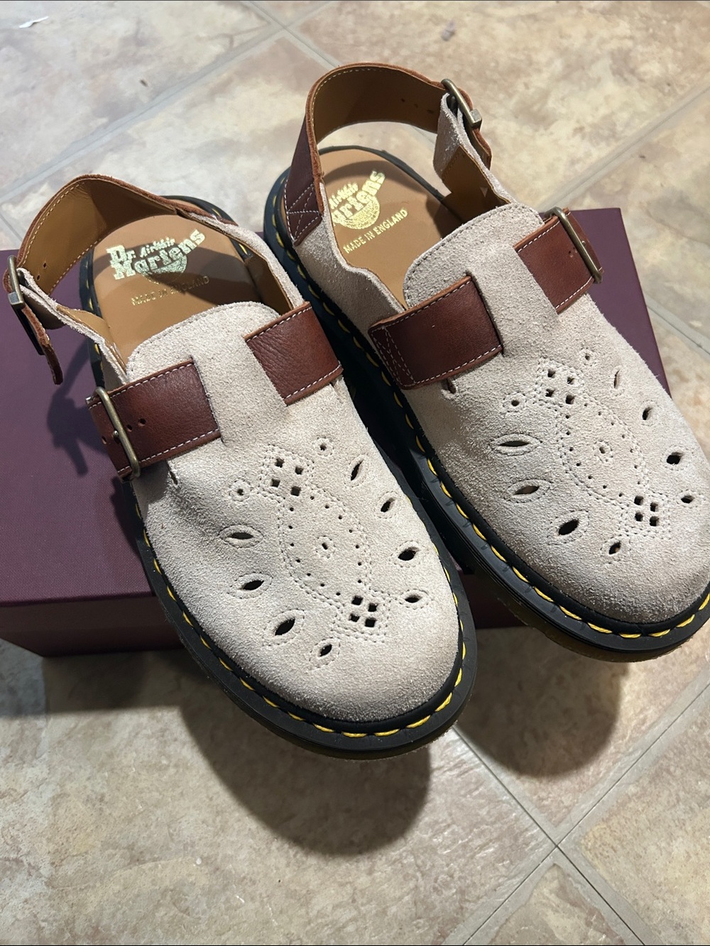 Dr. Martens Jorge Slingback Mules MIE England Desert Oasis Beige NEW